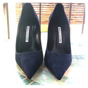 Manila Blahnik Pumps